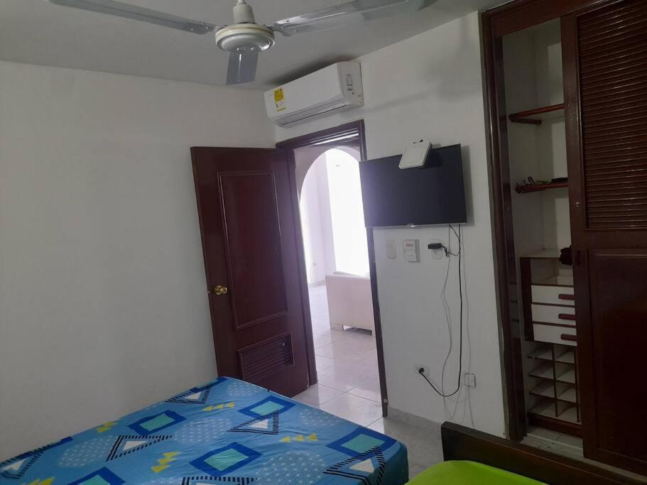 Apartamento Apto Rodadero 2 A 3 Cuadras Playa Santa Marta (Magdalena)