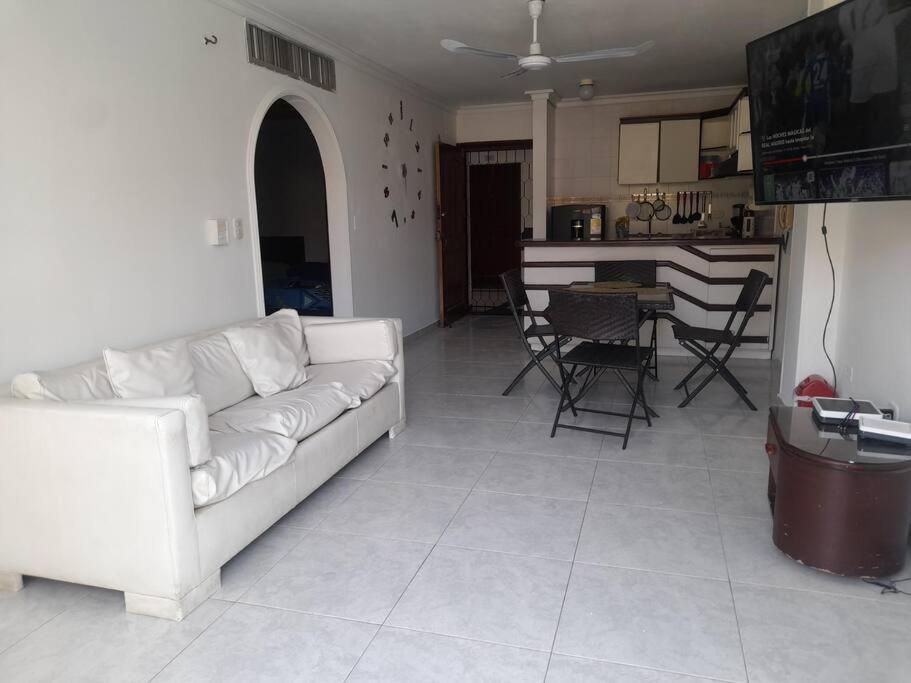Apartamento Apto Rodadero 2 A 3 Cuadras Playa